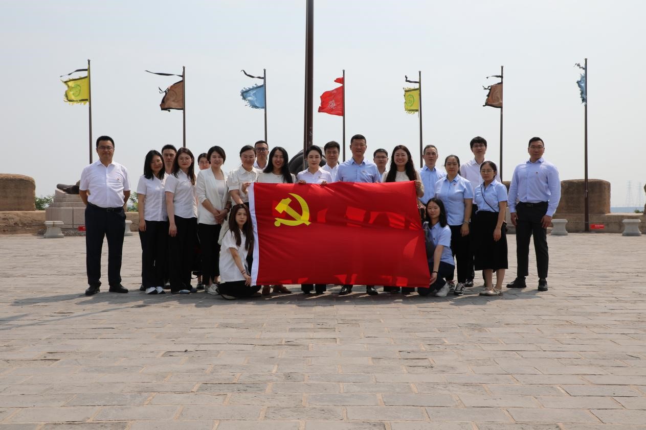 圖1.jpg